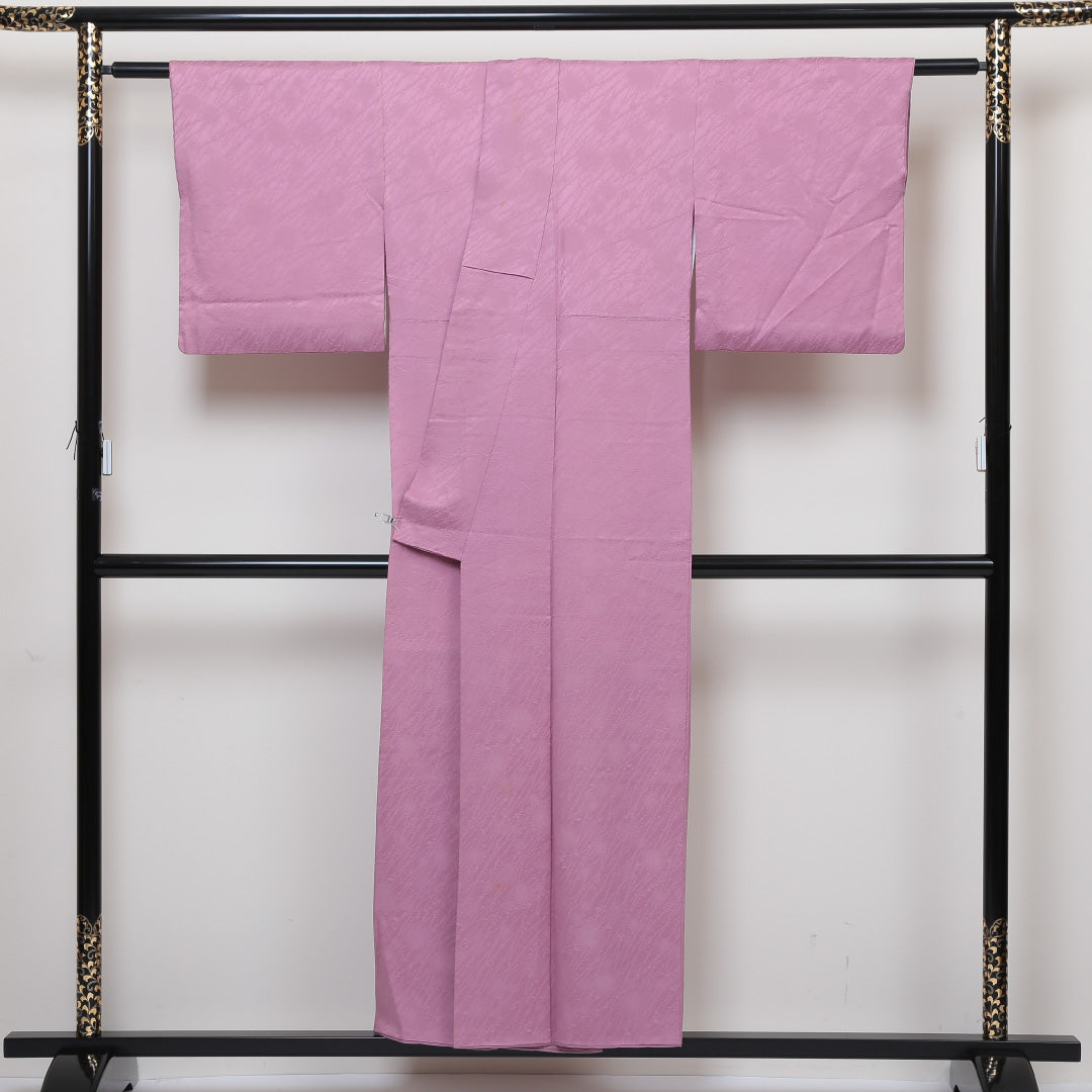色無地 袷 身丈152cm 裄63cm 正絹 ピンク系 Cランク 丸に梅鉢 一つ紋 1214002755213
