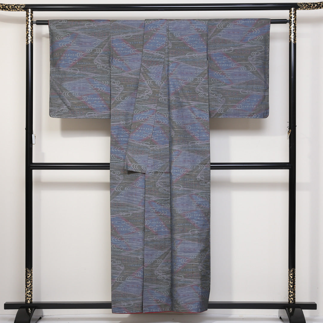 大島紬 袷 身丈155cm 裄63.5cm 正絹 グレー系 Aランク 色大島 流水 モダン 1216-00657-3322
