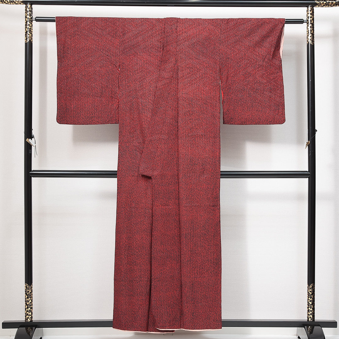 アンティーク 小紋 袷 身丈153cm 裄丈60cm 正絹 Aランク Sサイズ バチ衿 創作柄 赤系 黒系 1215-14894