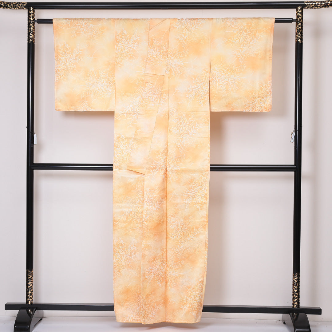小紋 袷 身丈159cm 裄63.5cm 黄系 草花 洗える着物 Sランク しつけ糸 1215-01864-2323