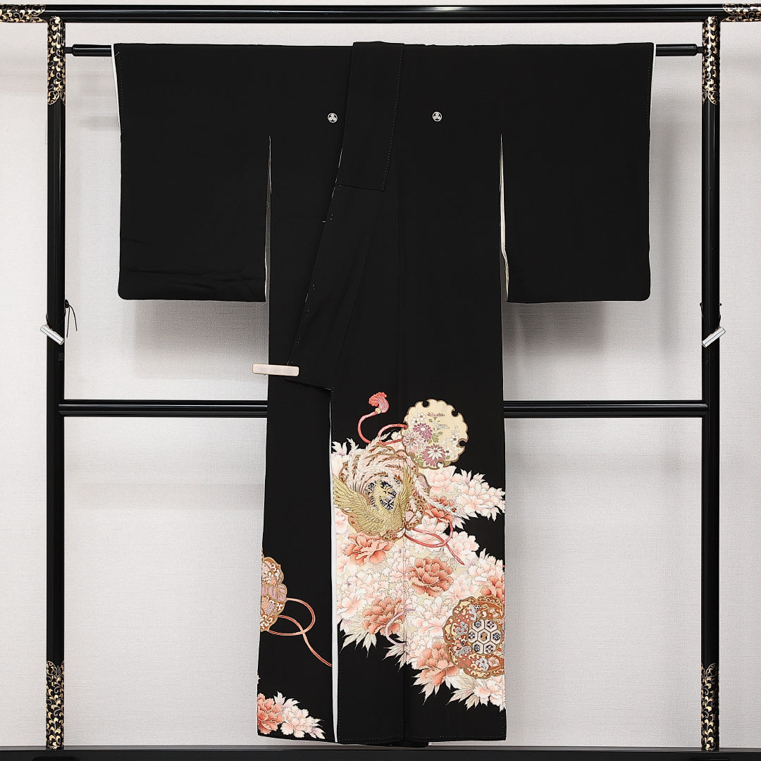 黒留袖 五つ紋 丸に三つ柏 身丈149cm 裄丈62cm Aランク 正絹 袷 比翼 広衿 XS 刺繍 鏡裏鳳凰文 牡丹 フォーマル 芸術的 華やか 黒系 1211-F0604