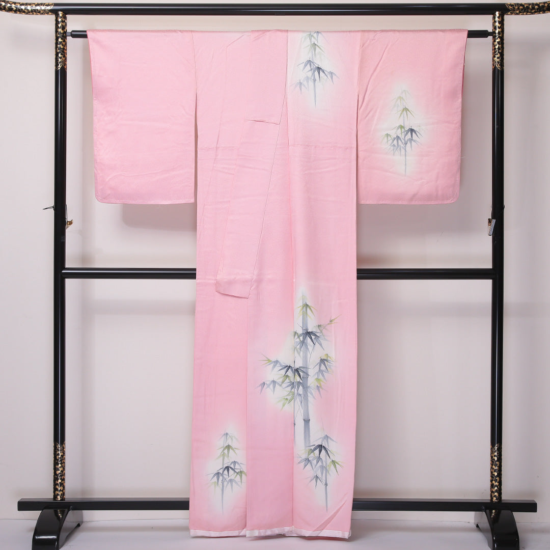 未使用品 付下げ 袷 身丈160cm 裄丈65cm 正絹 Sランク インフォーマル 広衿 Lサイズ ぼかし染 しつけ糸 笹 竹 ピンク系 RP 1218-04580