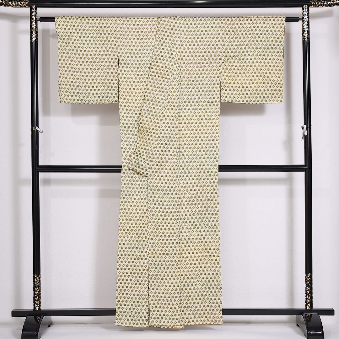 小紋 袷 身丈158cm 裄丈62cm 正絹 Sランク インフォーマル 広衿 Mサイズ 亀甲 クリーム系 RP 1221-02479