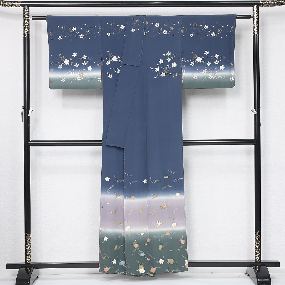 付下げ 身丈156cm 裄丈63cm Bランク M 正絹 袷 広衿 クラシカル 金駒刺繍 ぼかし 菊 桜 梅鉢 インフォーマル 青系 1261-11950