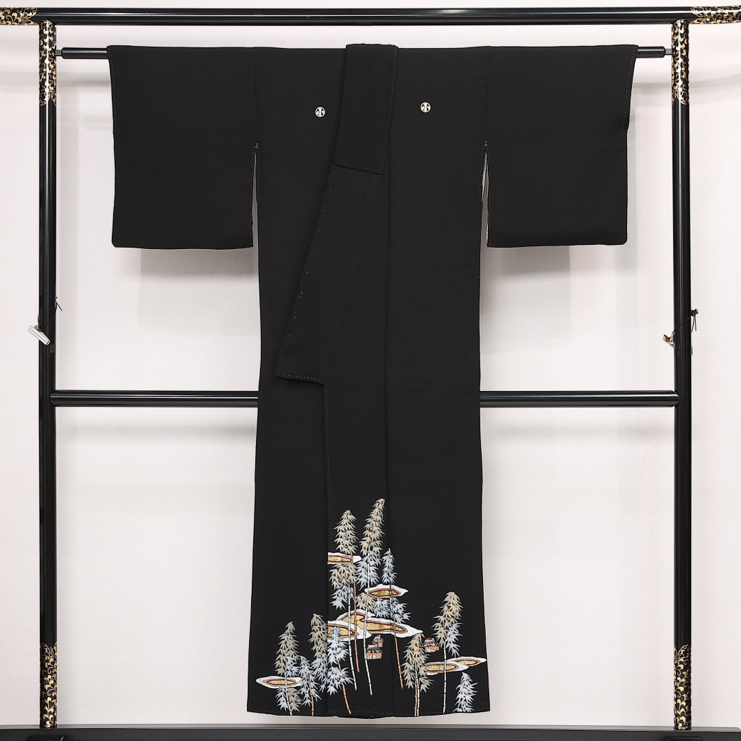 アンティーク 黒留袖 五つ紋 丸に小の字 身丈149cm 裄丈62cm Cランク 正絹 袷 広衿 XS 金箔 茶屋辻 笹 素朴 落ち着き 黒系 1211-F0589