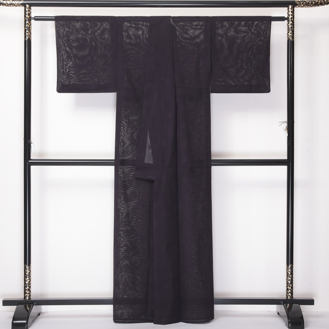 色無地 紗 身丈162cm 裄62.5cm 正絹 地紋なし 紅葉 紫黒色 夏着物 紫系 Aランク 1214-00422