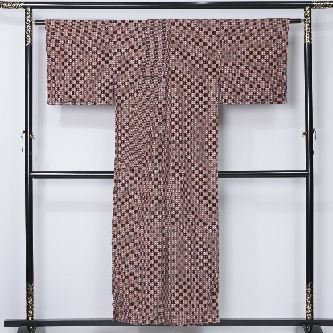 小紋 身丈155cm 裄丈68.5cm Sランク M ポリエステル 洗える着物 単衣 広衿 しつけ糸 創作 カジュアル 茶系 1215-12347