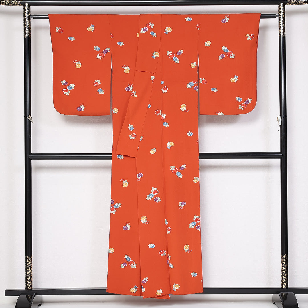 小紋 袷 身丈153cm 裄62cm 正絹 ちりめん 野菜柄 朱系 Aランク 1215-02442