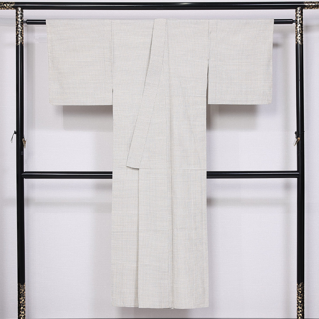 紬 単衣 身丈144cm 裄丈61cm 正絹 Aランク カジュアル バチ衿 XSサイズ 十字亀甲 クリーム系 M4 1223-11297