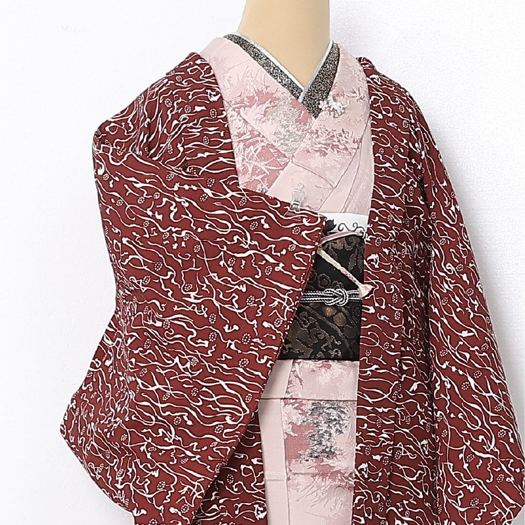 羽織 袷 身丈75cm 裄丈62cm 正絹 Aランク カジュアル Sサイズ 紐あり 創作柄 赤系 HP 1232-12789