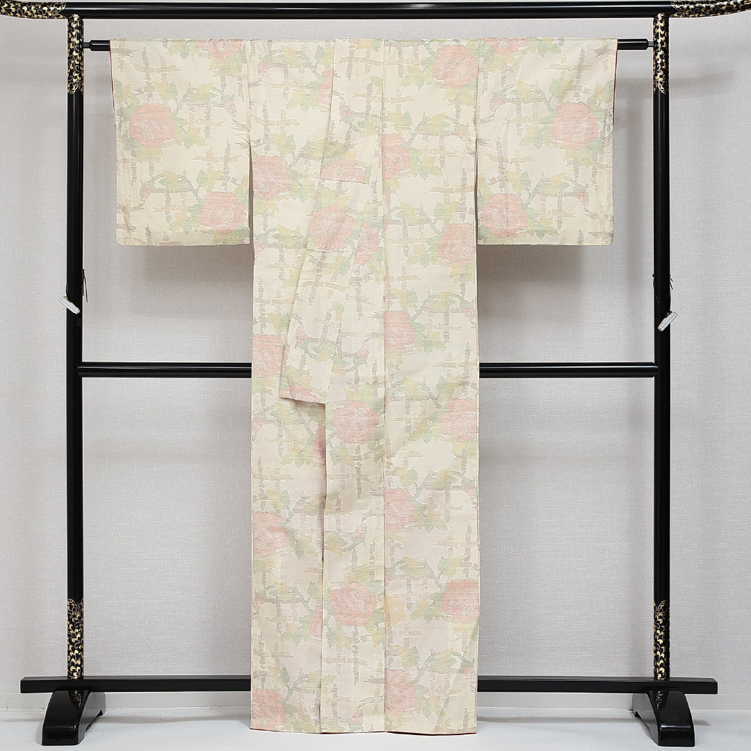 白大島紬 袷 身丈162cm 裄丈63cm 正絹 Bランク インフォーマル 広衿 Lサイズ 緯総絣 薔薇 白系 RP 1223-14458