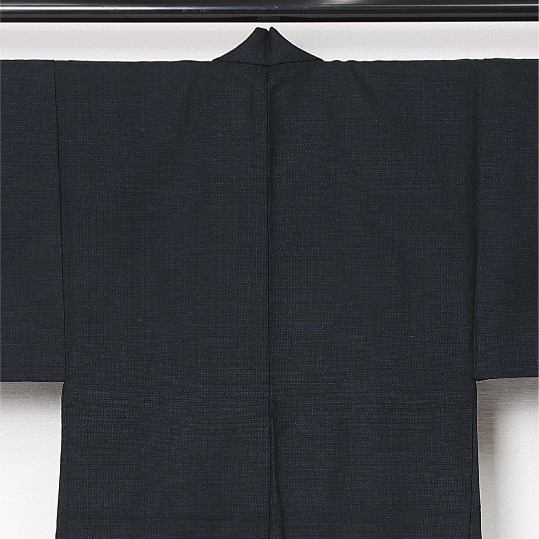 羽織 男性用 (本塩沢) 袷 身丈88cm 裄丈32cm 正絹 Aランク カジュアル XSサイズ 茶屋辻 亀甲絣 紺系 M4 1235-13041