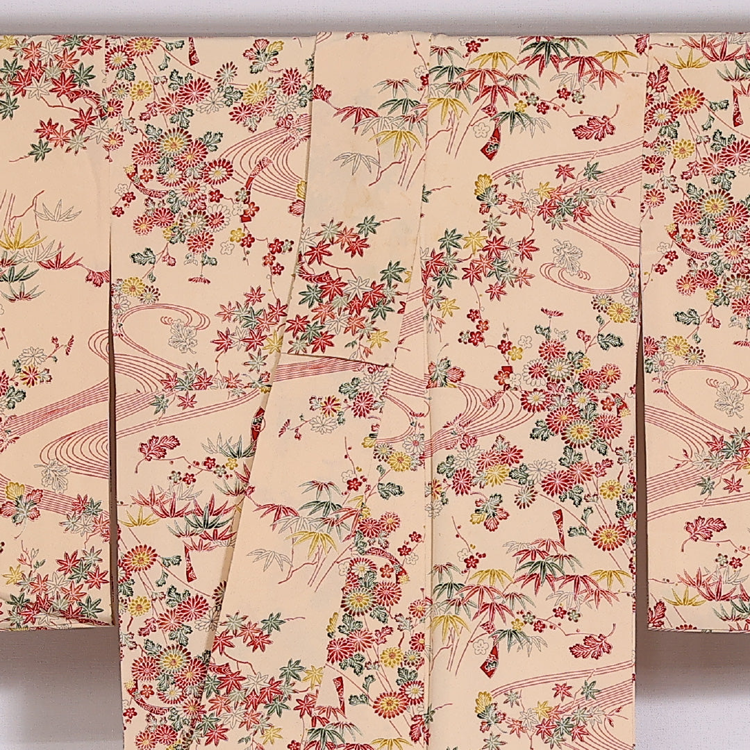 小紋 袷 身丈155.5cm 裄63.5cm 正絹 流水 梅 紅葉 菊 笹 クリーム系 Bランク 1215-02471