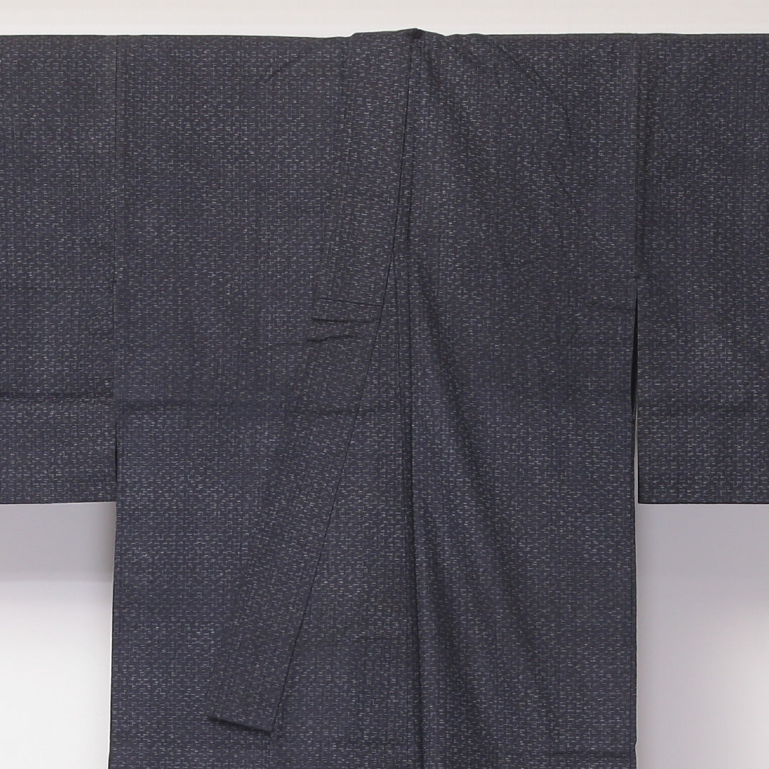 夏物 紬 夏紬 身丈136cm 裄丈60cm 正絹 Aランク カジュアル バチ衿 XSサイズ 居敷当て 肩当て 創作柄 紺系 RP 1223-03573