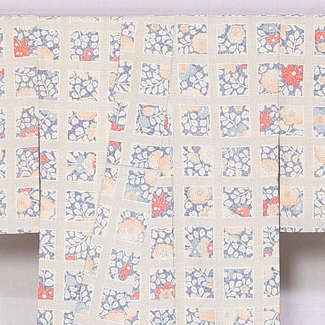 紬 身丈164cm 裄丈63.5cm L 正絹 Cランク 袷 広衿 紬 後染め 絵札 紅葉 桜 菊 梅 1216-10946