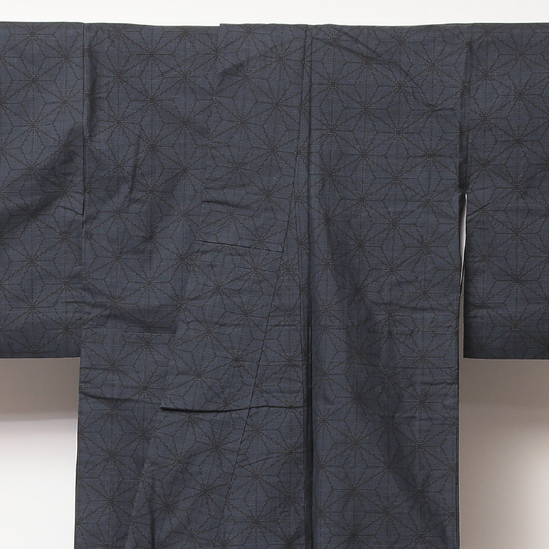 紬(大島紬) 袷 身丈150cm 裄丈62cm 正絹 Bランク Sサイズ 広衿 インフォーマル 麻の葉 紺系 1216-03527