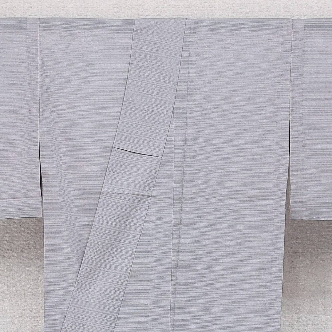 未使用品 色無地 絽 身丈156cm 裄丈62cm Nランク 正絹 広衿 Mサイズ 一つ紋 セミフォーマル 地紋なし しつけ糸 無地 上品 しとやか グレー系 1214-14383