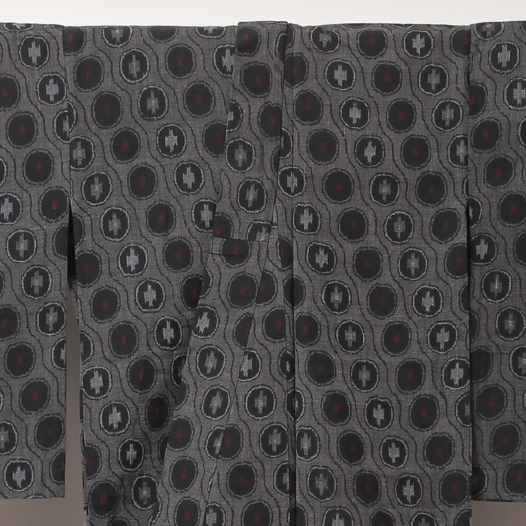 ウールの紬 洗える着物 単衣 身丈148cm 裄丈62cm ウール Bランク XSサイズ バチ衿 カジュアル 丸紋 グレー系 1216-03494