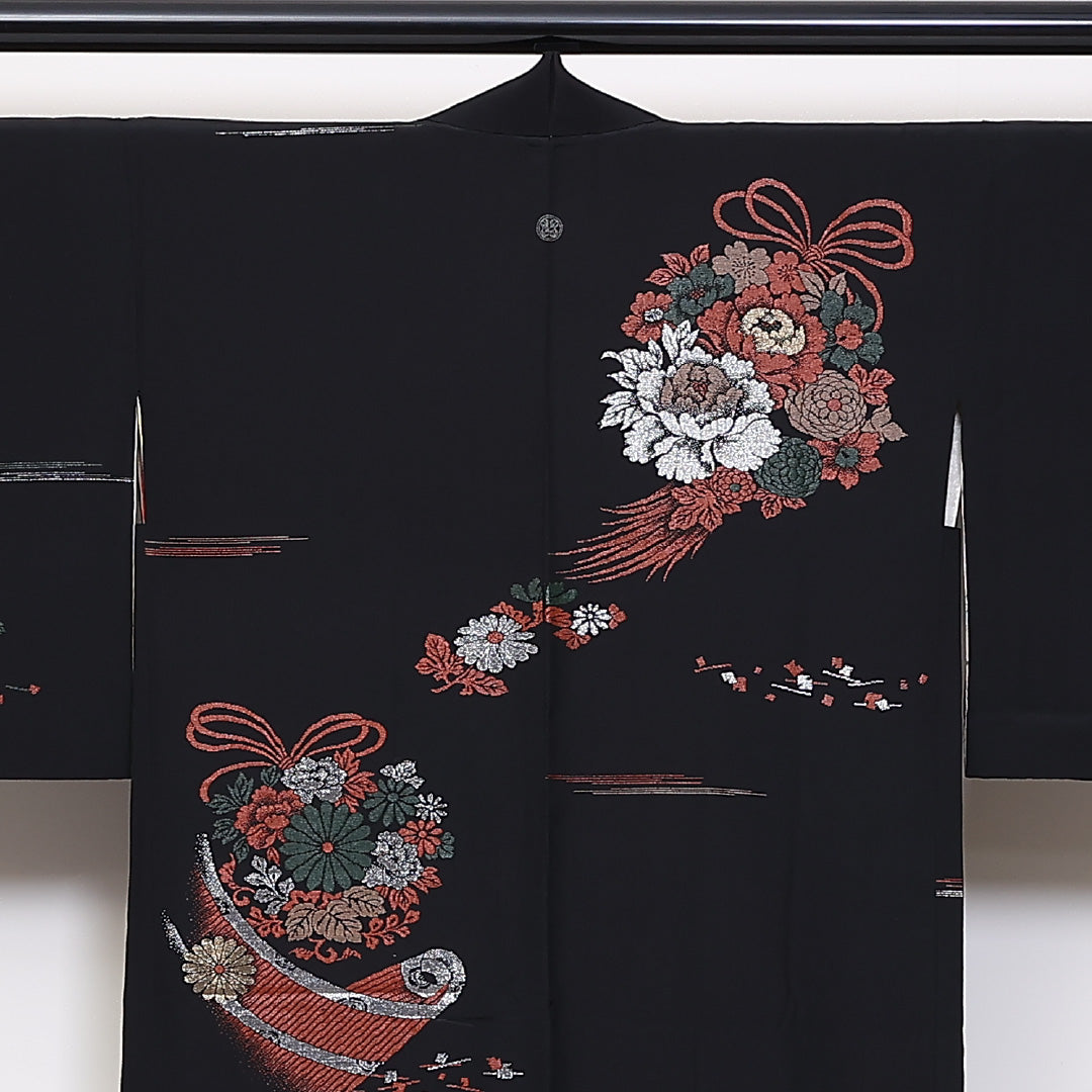 黒羽織 身丈88cm 裄丈61cm S 正絹 絵羽羽織 丸に違い鷹の羽 漆糸 花籠 三つ紋 黒系 Sランク 1217-00844