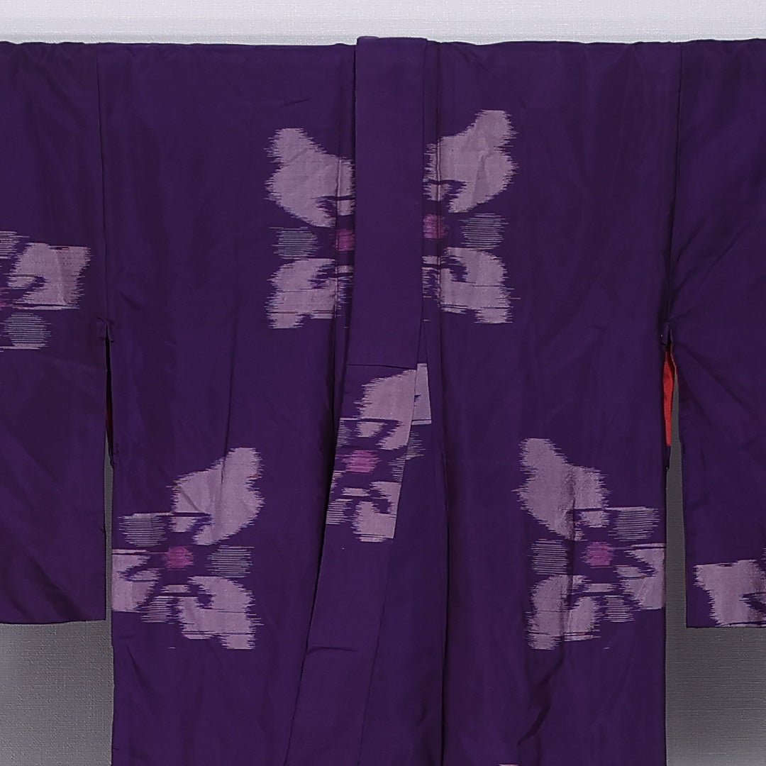 アンティーク 銘仙の着物 袷 身丈146cm 裄丈62cm 正絹 Bランク バチ衿 XSサイズ 花柄 紫系 M4 1223-11854