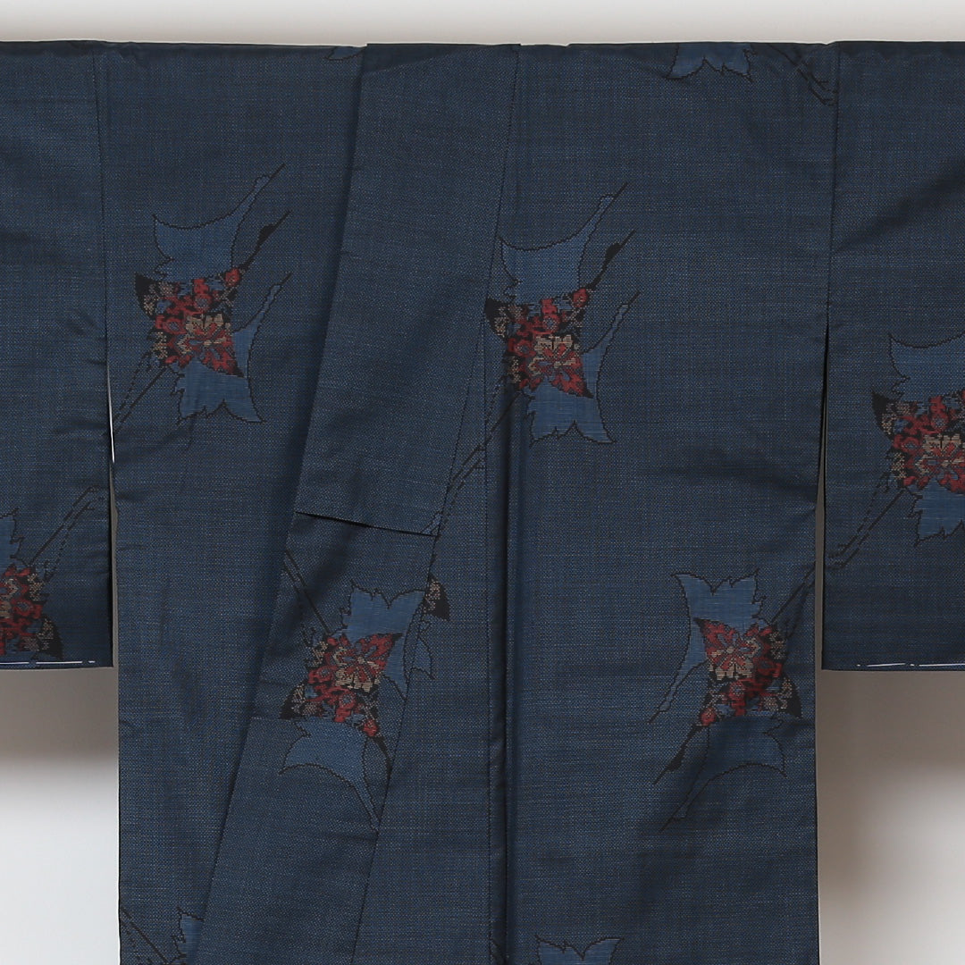 未使用品 紬(大島紬) 袷 身丈168cm 裄丈65cm 正絹 Sランク XLサイズ 広衿 インフォーマル 経緯絣 鶴 しつけ糸 紺系 1216-02983