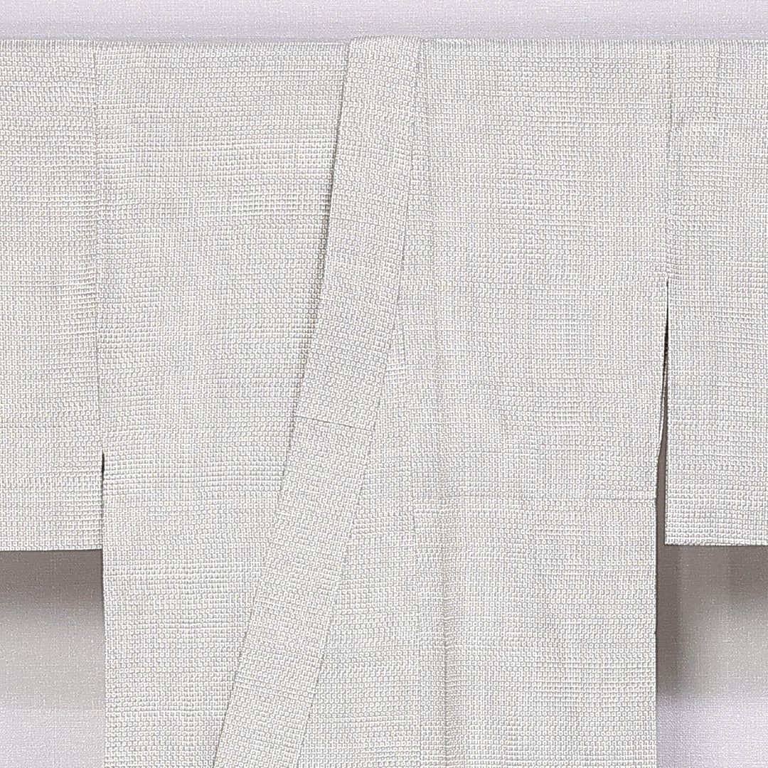 紬 単衣 身丈144cm 裄丈61cm 正絹 Aランク カジュアル バチ衿 XSサイズ 十字亀甲 クリーム系 M4 1223-11297
