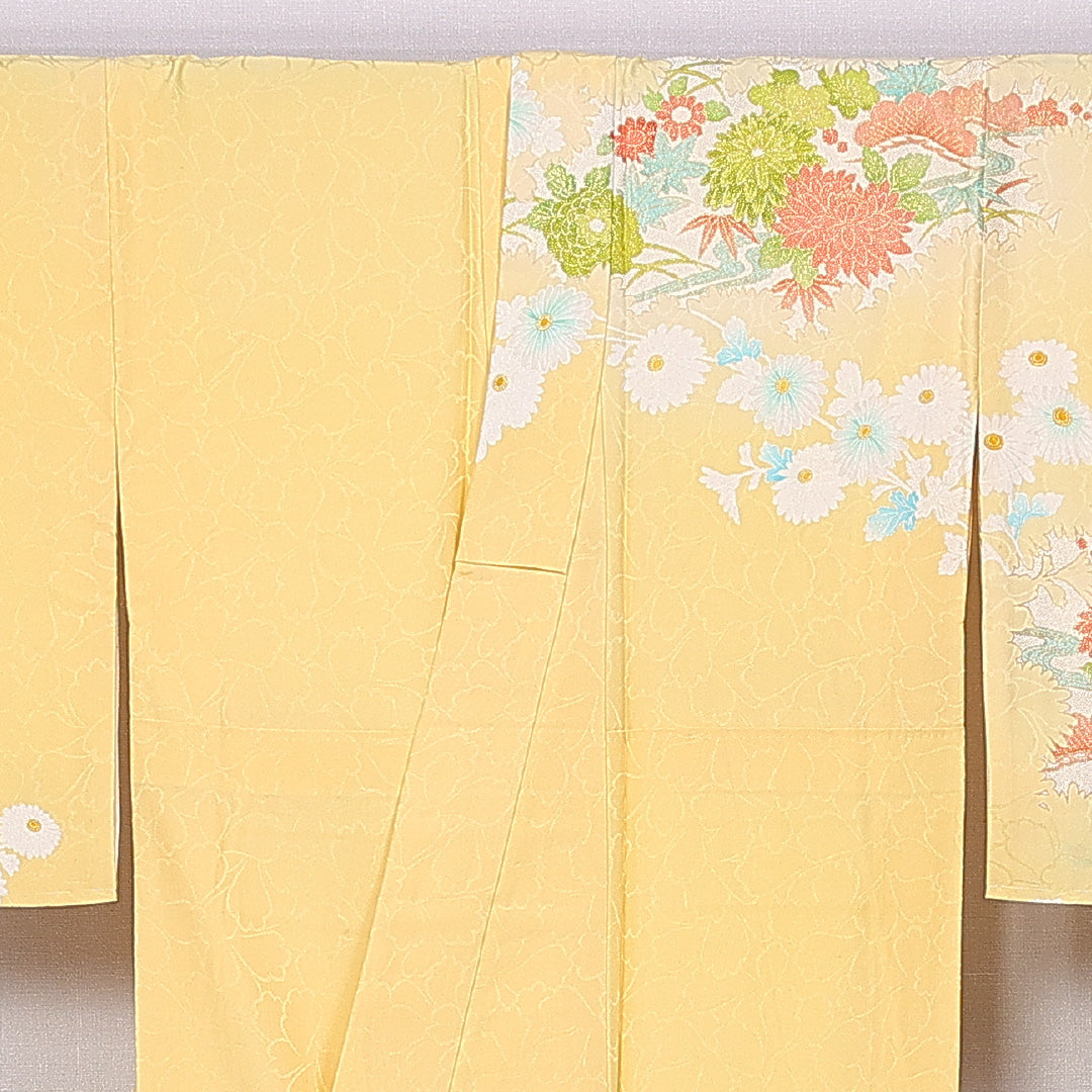 訪問着 袷 身丈155cm 裄丈64cm 正絹 Sランク 紋意匠 (花柄) セミフォーマル バチ衿 Mサイズ 金箔 菊 笠松 黄系 RP 1217-11214
