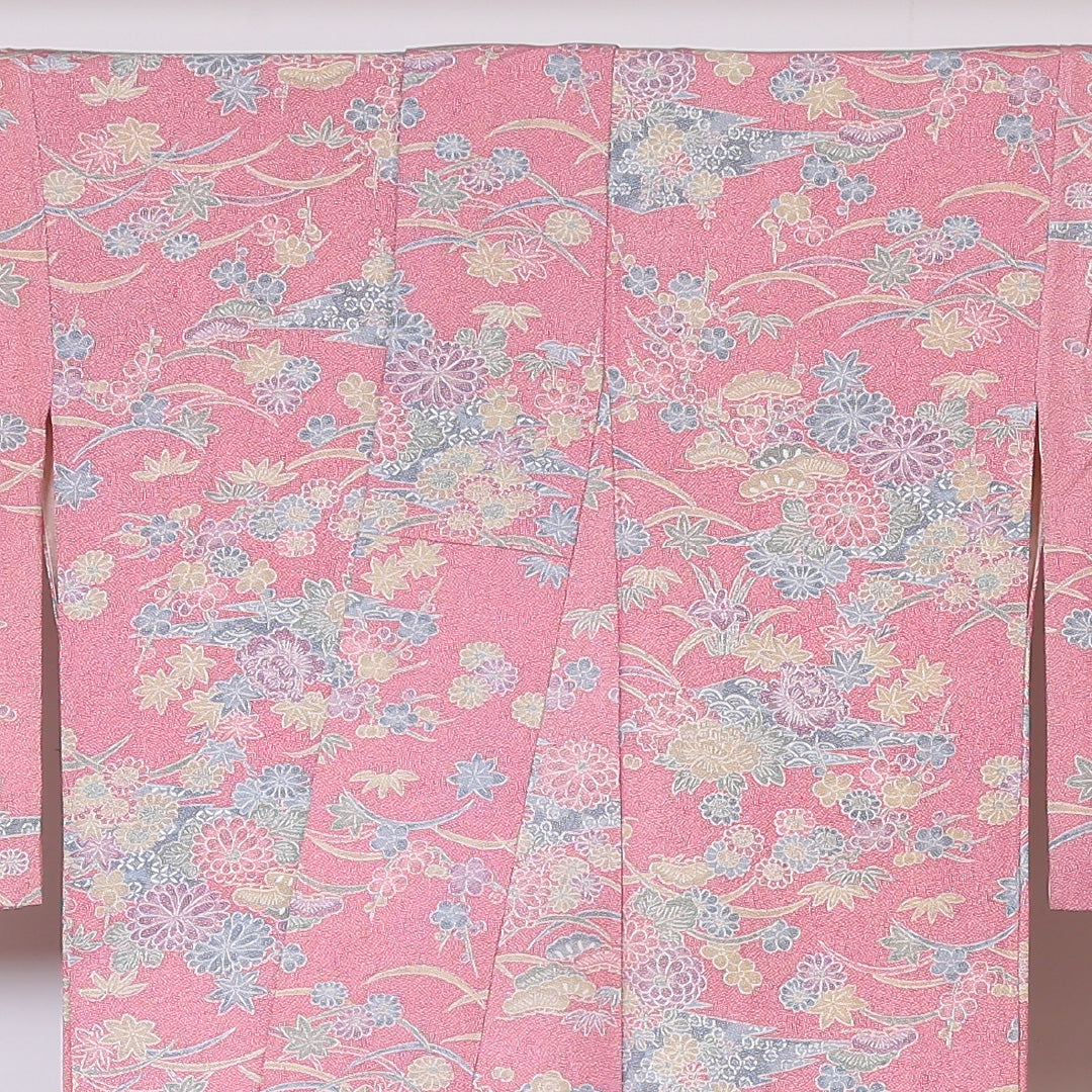 小紋 袷 身丈156cm 裄丈66cm 正絹 Aランク インフォーマル 広衿 Mサイズ 唐染め 七宝 菊 笠松 ピンク系 RP 1221-01845