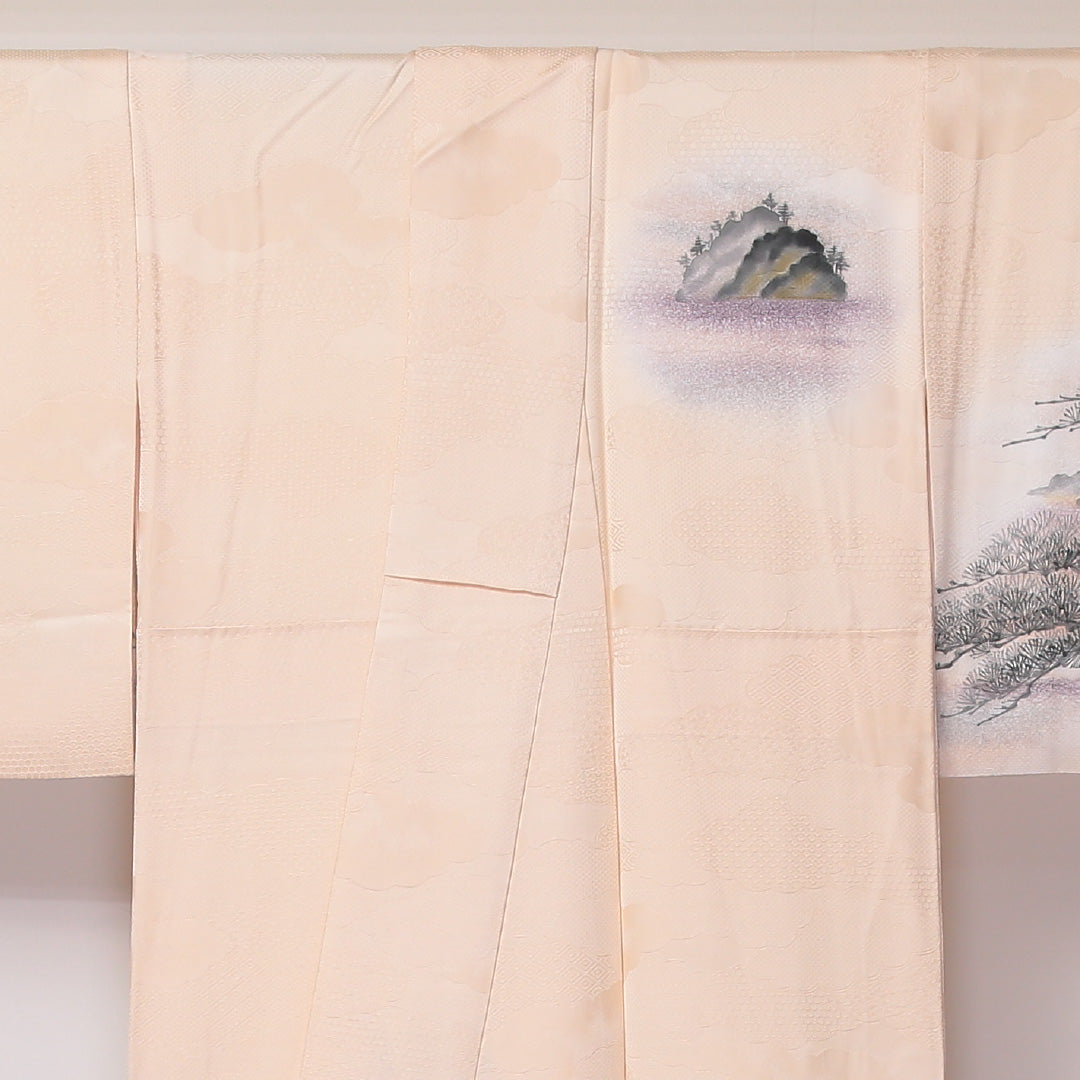 訪問着 袷 身丈155~159cm 裄63cm 正絹 ぼかし 水墨画風 松景色 山水 雄黄色 作家物 スコッチガード クリーム系 画 Bランク 1212-00620