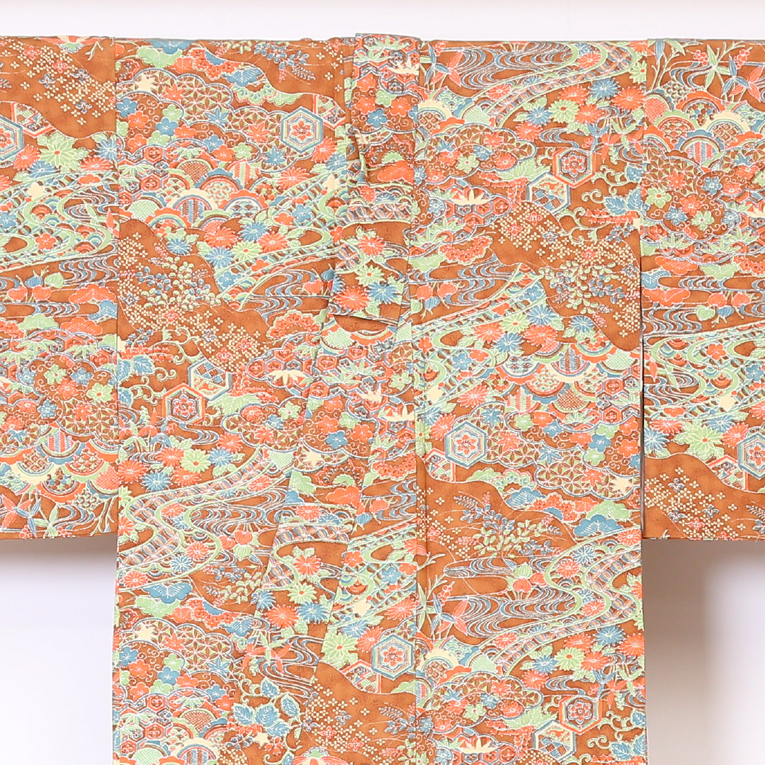 新古品 小紋 袷 身丈153cm 裄丈62cm 正絹 Nランク Sサイズ バチ衿 インフォーマル ちりめん 吉祥文様 桐 しつけ糸 茶系 1215-01890