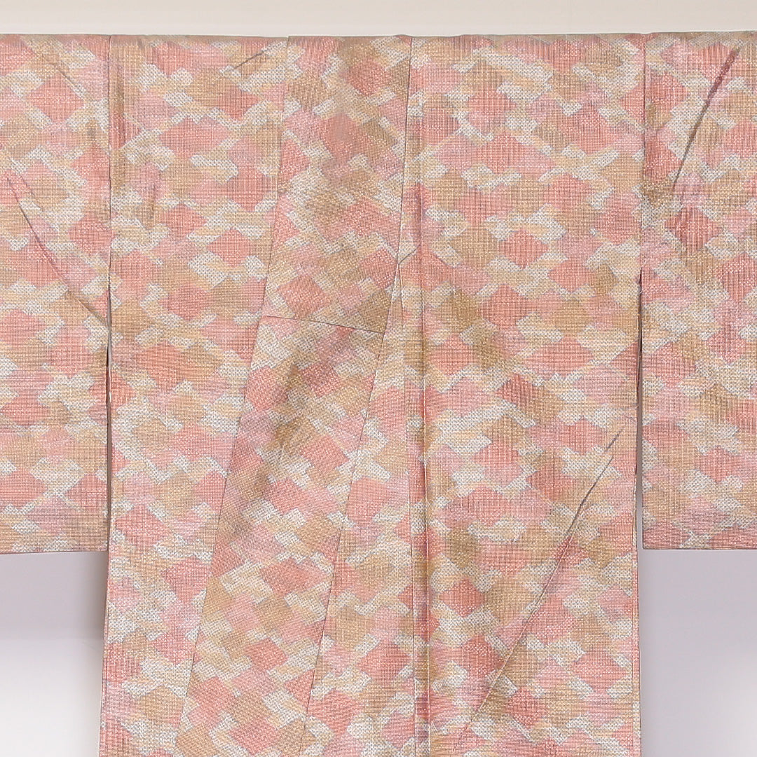 大島紬 袷 身丈150cm 裄丈63cm 正絹 Cランク インフォーマル 広衿 Sサイズ 松皮菱 ピンク系 LP 1223-03629