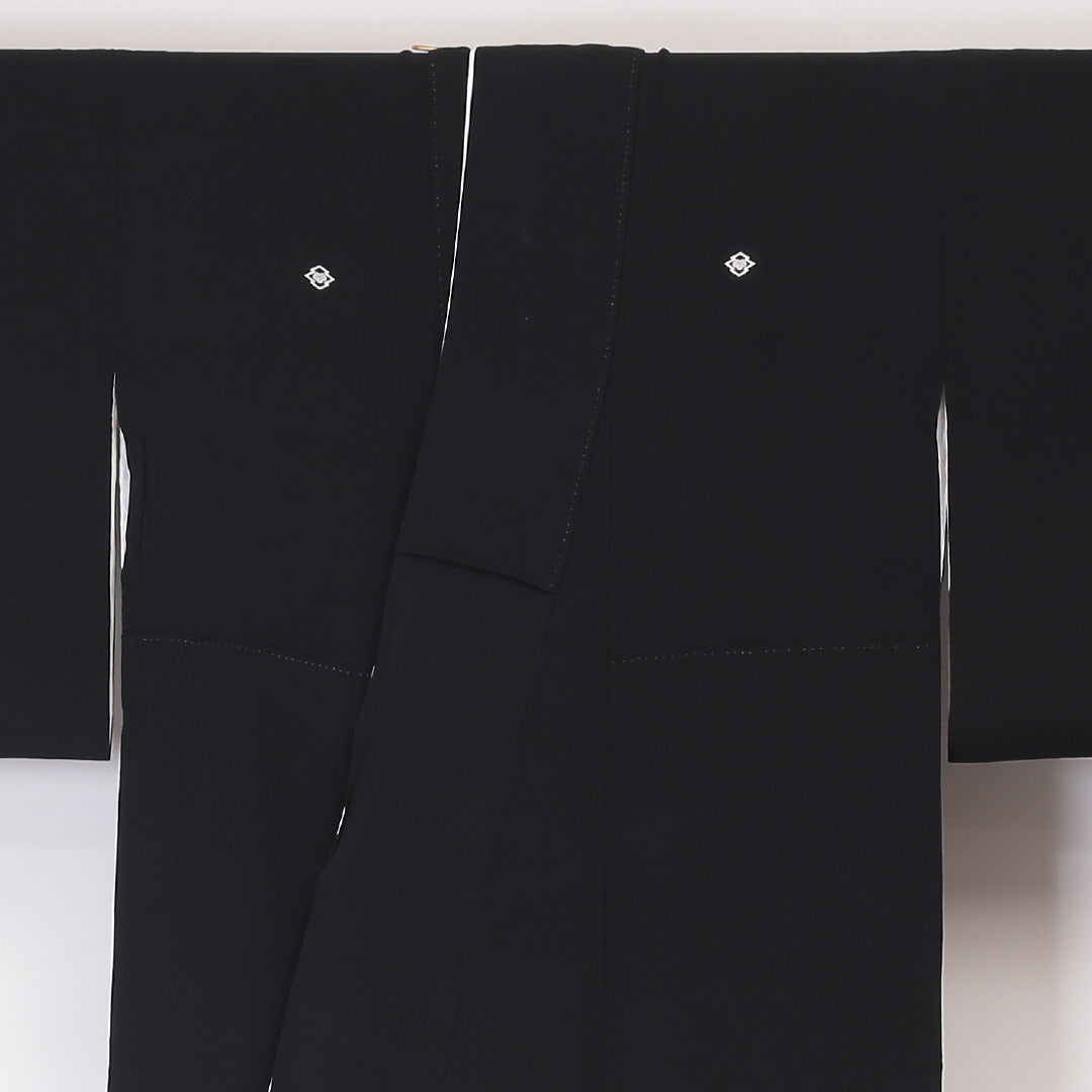 黒留袖 五つ紋 松皮菱に蔦 身丈160cm 裄丈64.5cm Sランク 正絹 袷 比翼 広衿 L 京友禅 平安絵巻 牡丹 フォーマル 黒系 1211-F0212