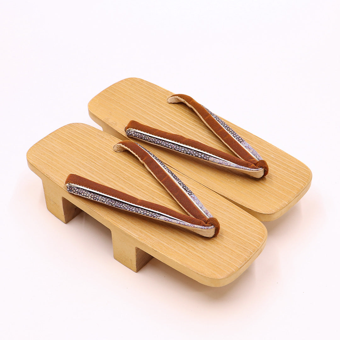 未使用品 下駄 カジュアル S 木製 Aランク 和装小物 黒系 1244-00541