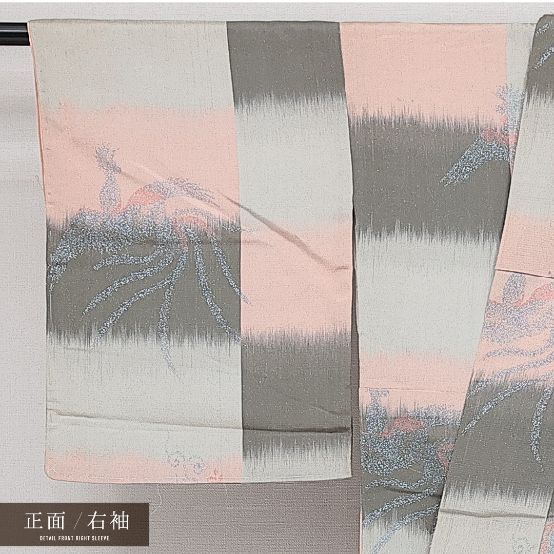 お召 袷 身丈155cm 裄丈62cm 正絹 Cランク インフォーマル 広衿 Mサイズ 鳳凰 市松 漆糸 クリーム系 HP 1222-14429