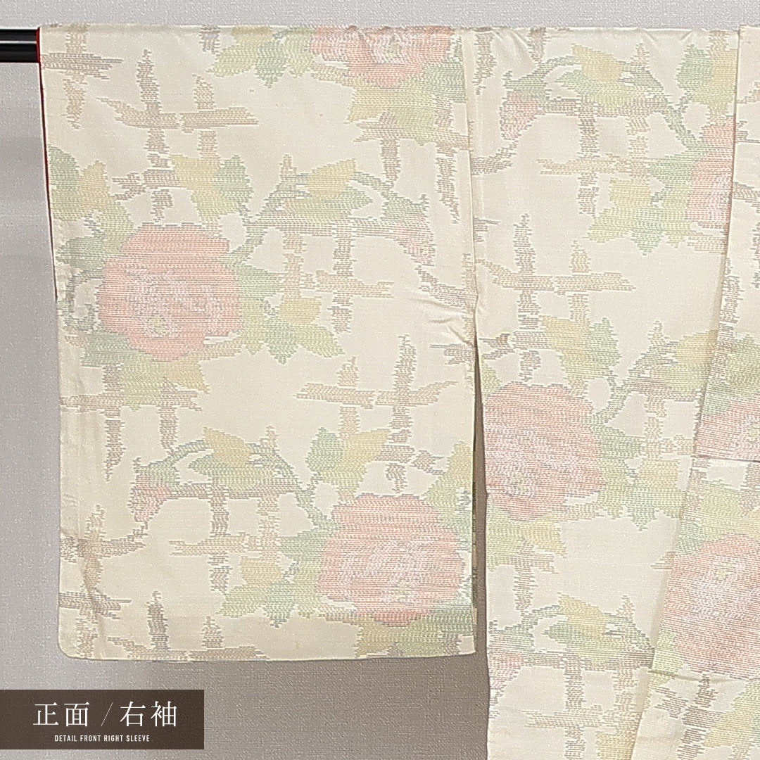 白大島紬 袷 身丈162cm 裄丈63cm 正絹 Bランク インフォーマル 広衿 Lサイズ 緯総絣 薔薇 白系 RP 1223-14458