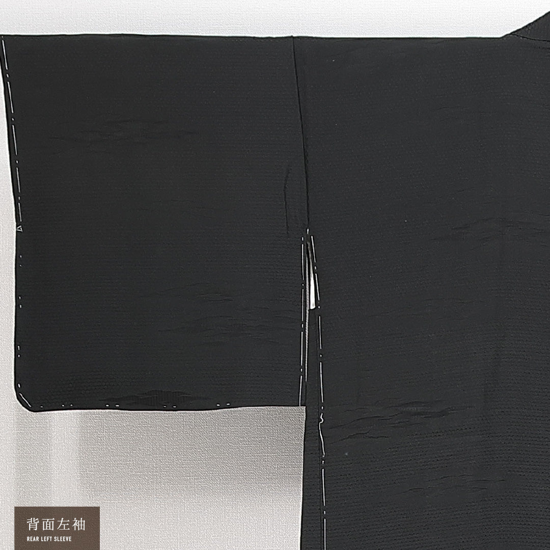 黒羽織 袷 身丈78cm 裄丈65cm 正絹 Aランク Mサイズ 一つ紋(梅鉢) セミフォーマル 織り出し 風景柄 黒系 1217-14752