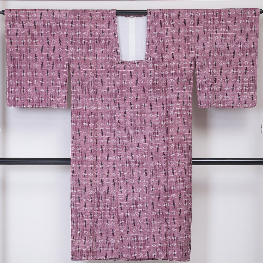 道行コート 身丈130cm 裄丈65cm 洗える着物 ウール Sランク M 絣 肩当て 紫系 1217-00653