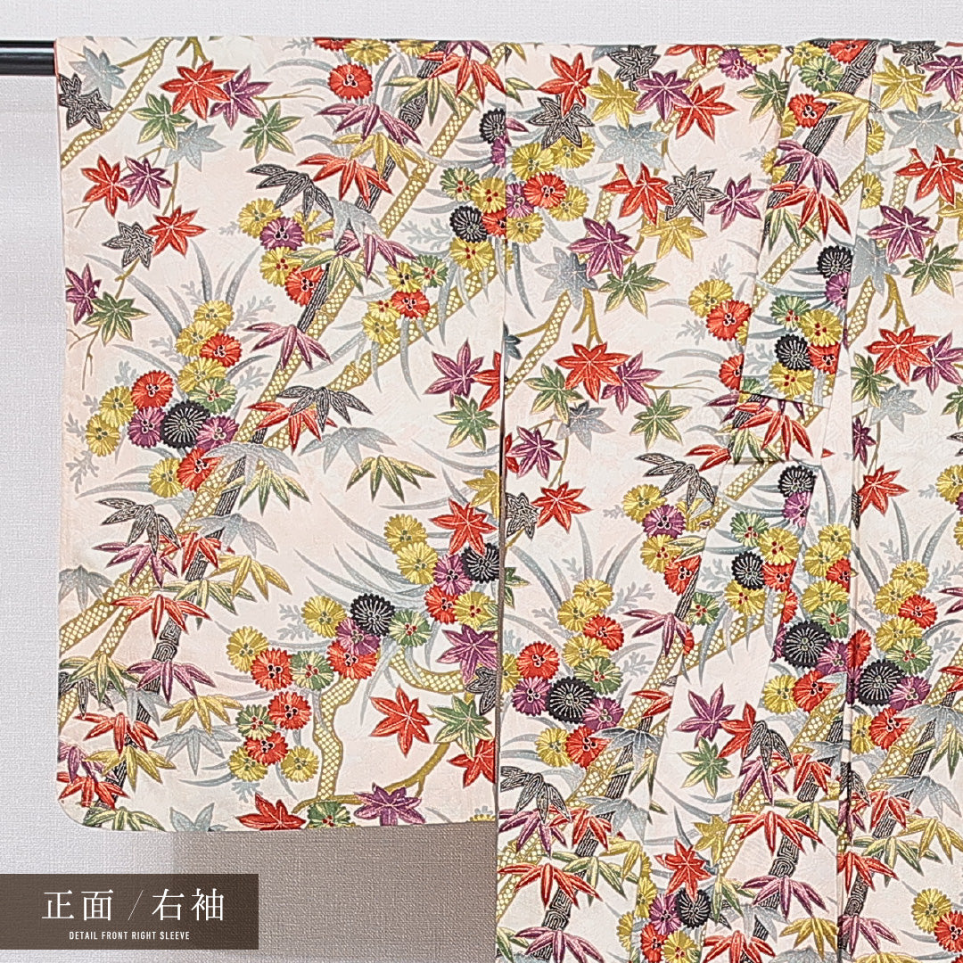 アンティーク 小紋 袷 身丈148cm 裄丈62cm 正絹 Bランク XSサイズ バチ衿 菊 紅葉 クリーム系 多色系 1215-15625