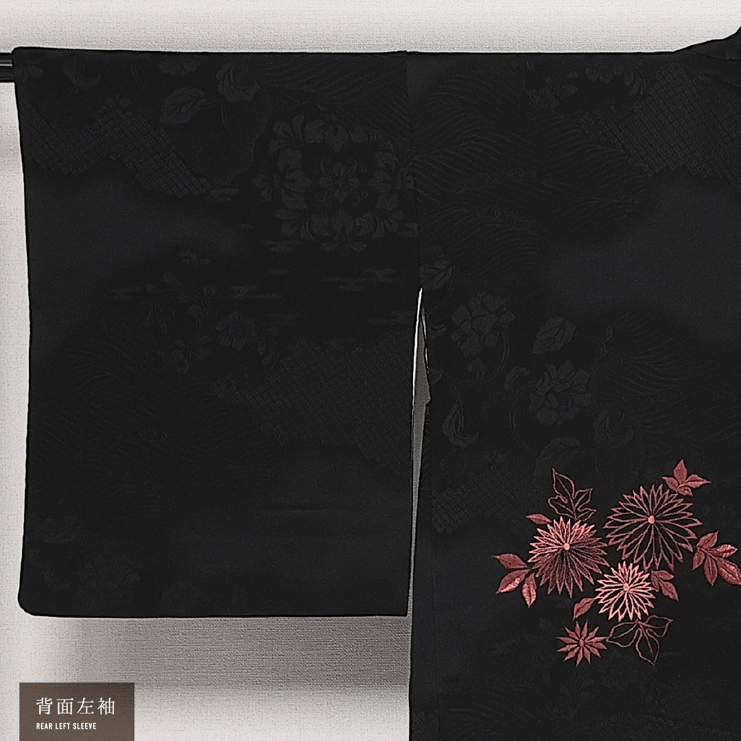 黒羽織 袷 身丈775cm 裄丈64cm 正絹 Aランク インフォーマル Mサイズ 刺繍 紐あり 菊 黒系 RP 1233-13744