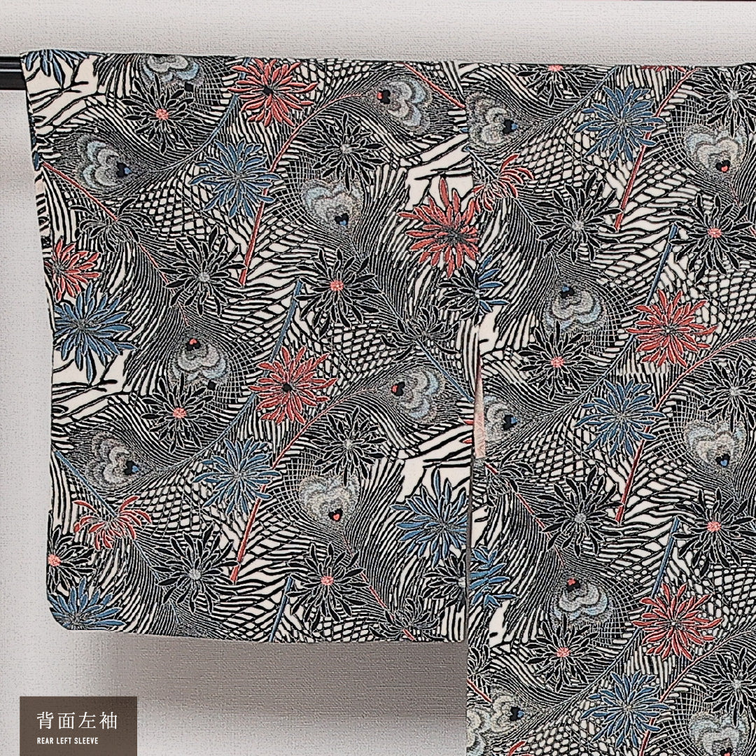 羽織 袷 身丈84cm 裄丈64cm 正絹 Aランク カジュアル Mサイズ 菊 孔雀の羽 グレー系 HP 1232-13882