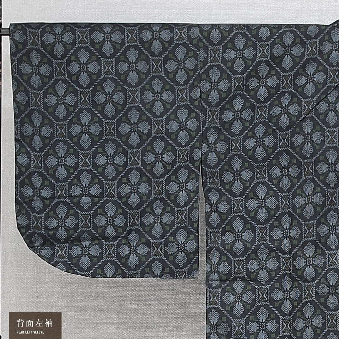 道中着 袷 身丈79cm 裄丈66cm 正絹 Sランク カジュアル Mサイズ 蜀江 花菱 紺系 RP 1236-14663