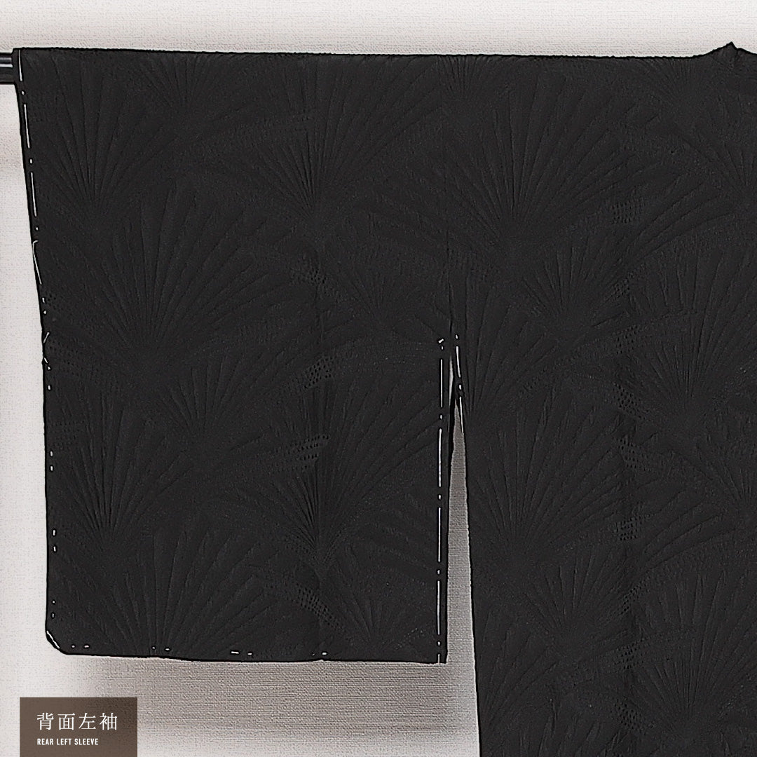 未使用品 道行コート 袷 身丈85cm 裄丈63cm 正絹 Nランク セミフォーマル Sサイズ 壽光織 ふくれ織 慶弔両用 ポケットあり 証紙 しつけ糸 黒系 RP 1237-13943
