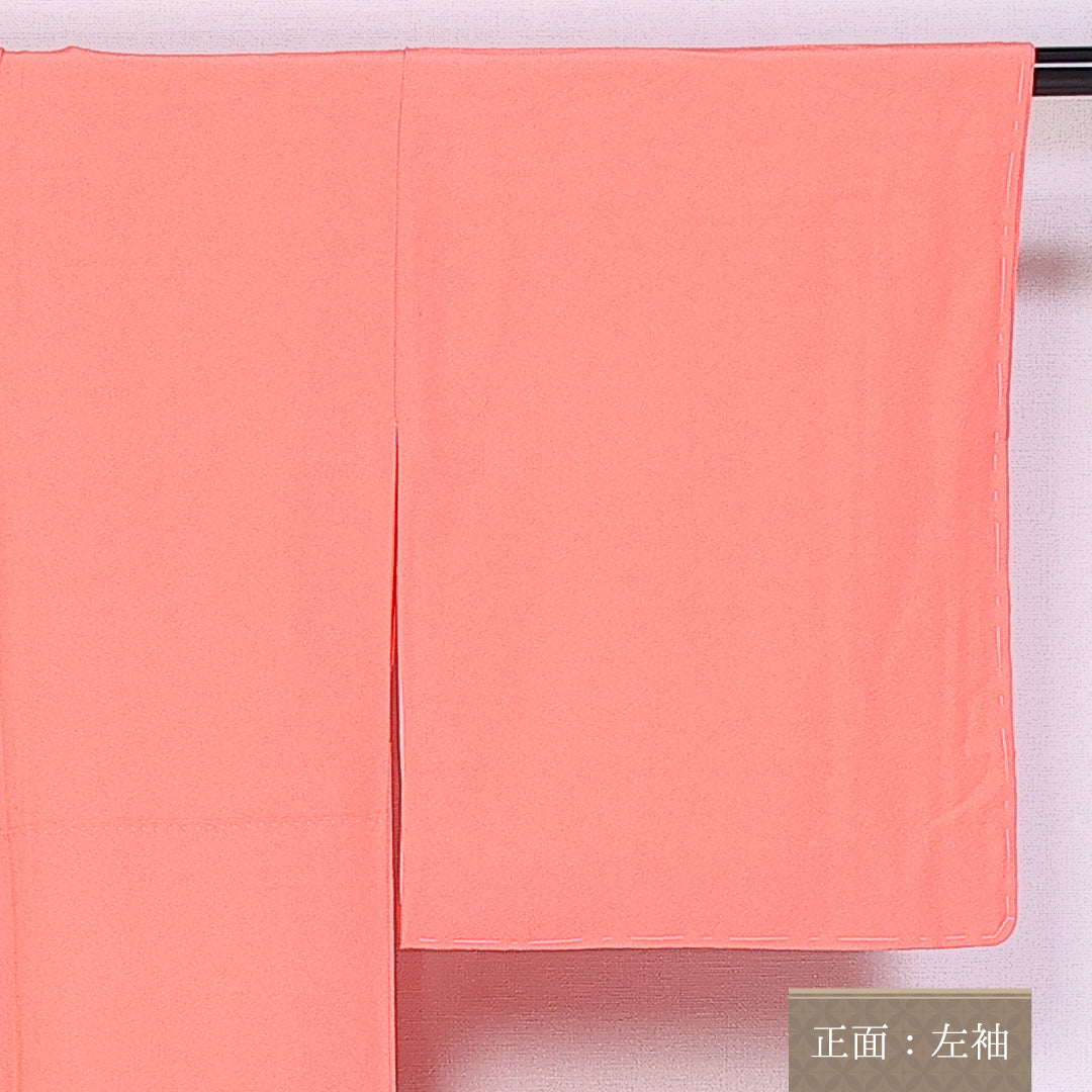 色無地 袷 身丈154cm 裄丈62cm 正絹 Aランク 一つ紋 (五三桐) セミフォーマル 広衿 Sサイズ 無地 ピンク系 M4 1219-10566