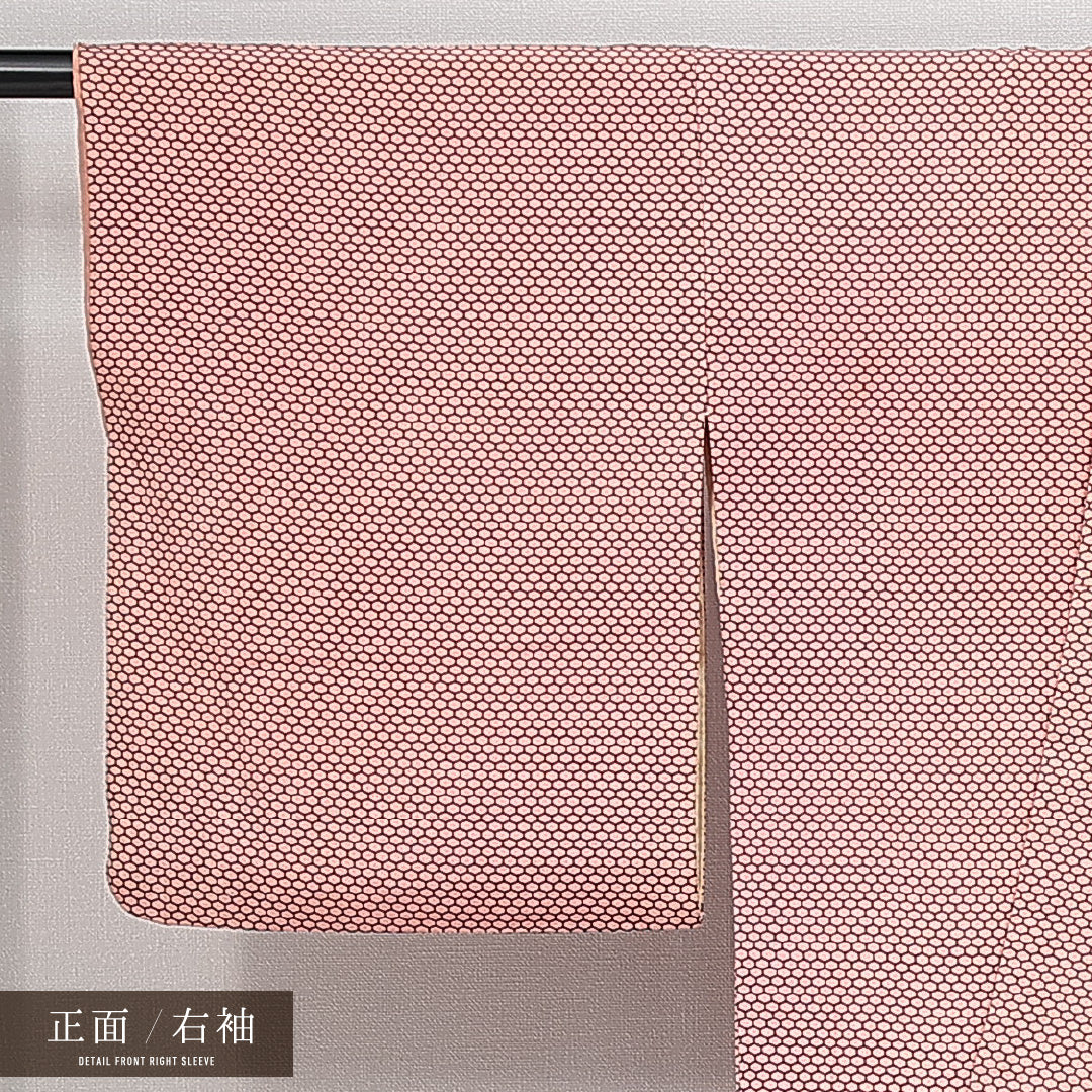 小紋 袷 身丈153cm 裄丈64cm 正絹 Cランク インフォーマル バチ衿 Sサイズ 亀甲 ピンク系 HP 1221-14733