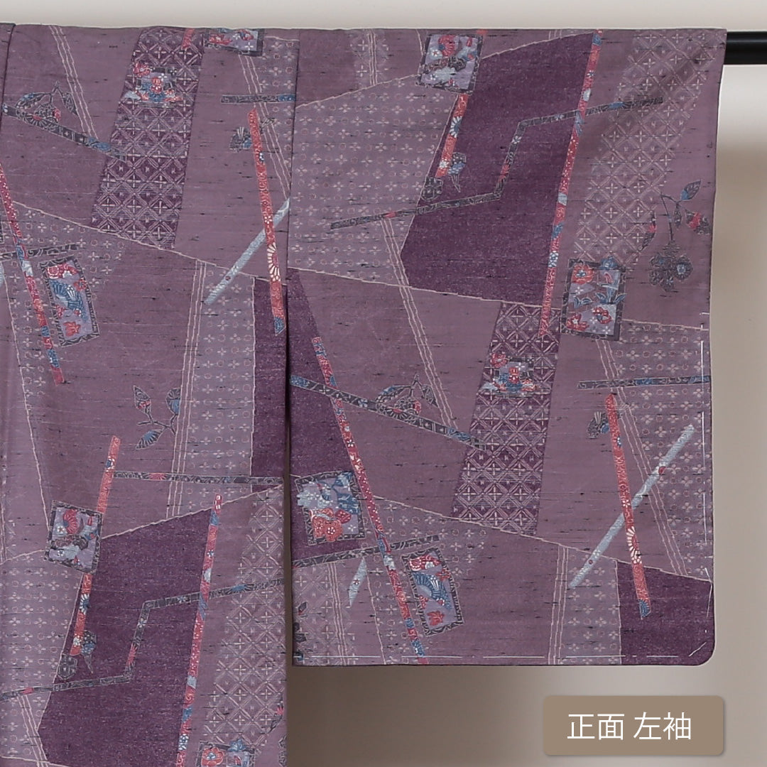 未使用品 紬 単衣 身丈158cm 裄丈63cm 正絹 Sランク Mサイズ バチ衿 カジュアル 寄せ柄 しつけ糸 紫系 1216-02978