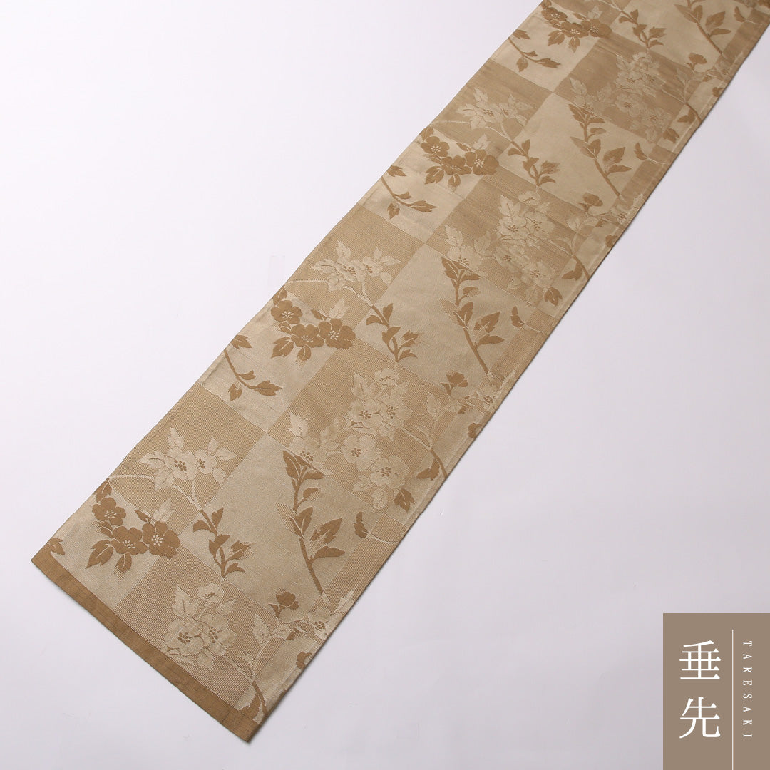 袋帯 帯丈428cm 六通 カジュアル Sランク 正絹 紬地 市松 桜 古典的 落ち着き ベージュ系 1223-01553