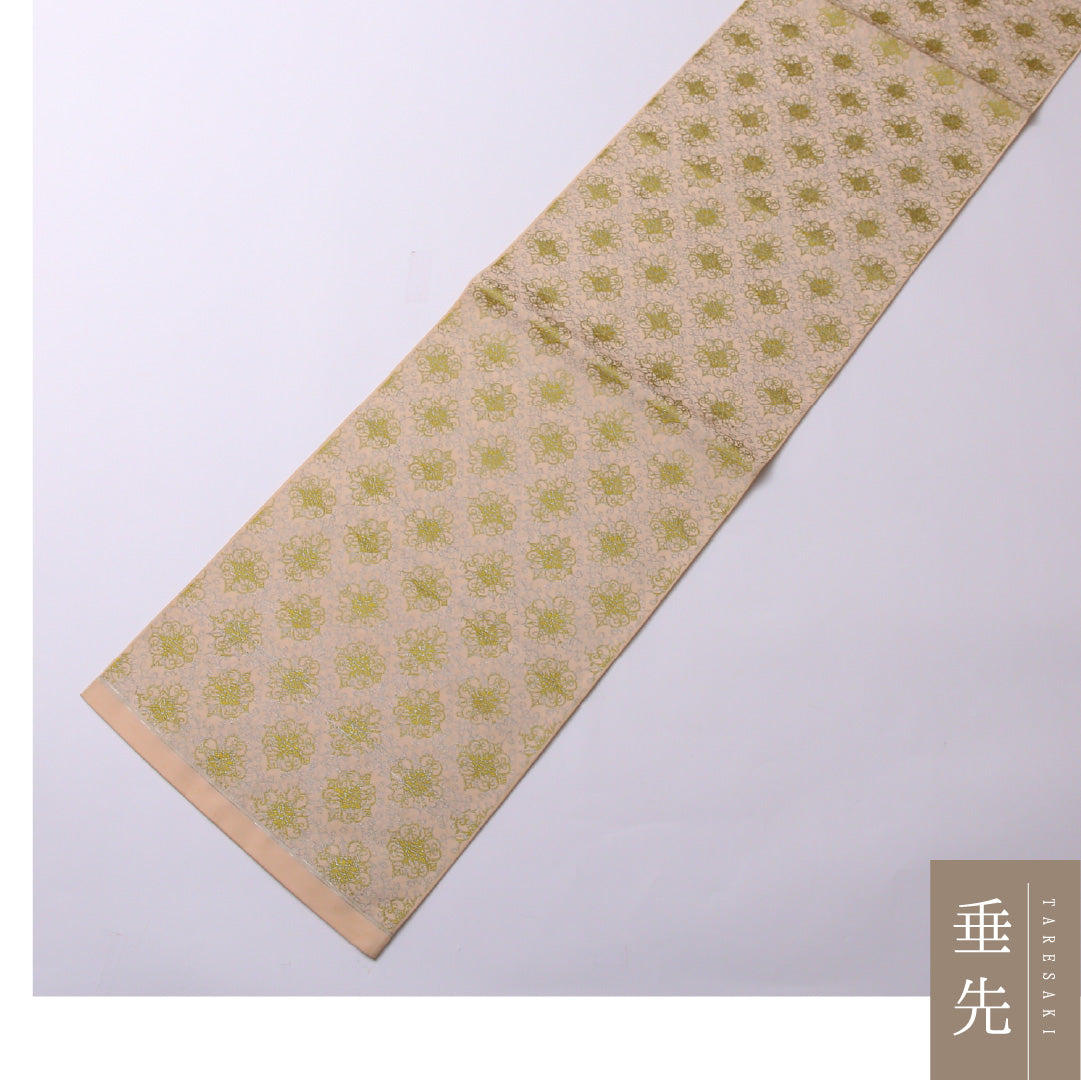 八寸名古屋帯 Cランク 帯丈368cm 正絹 全通 開き仕立て 帯端のみ未仕立て 織り セミフォーマル 唐草華文 名物裂 クリーム系 RP 1245-02613