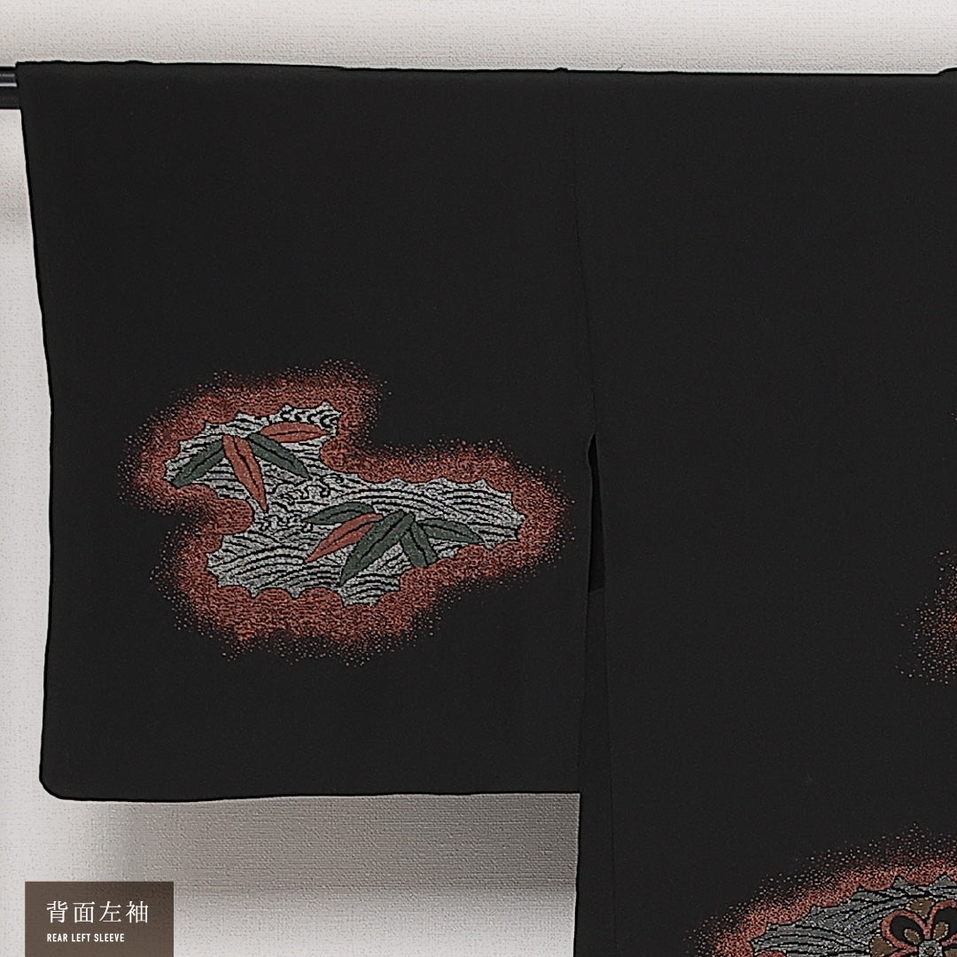 アンティーク 黒羽織 袷 身丈76cm 裄丈63cm 正絹 Aランク Sサイズ 紐あり 吉祥文様 黒系 RP 1233-13941