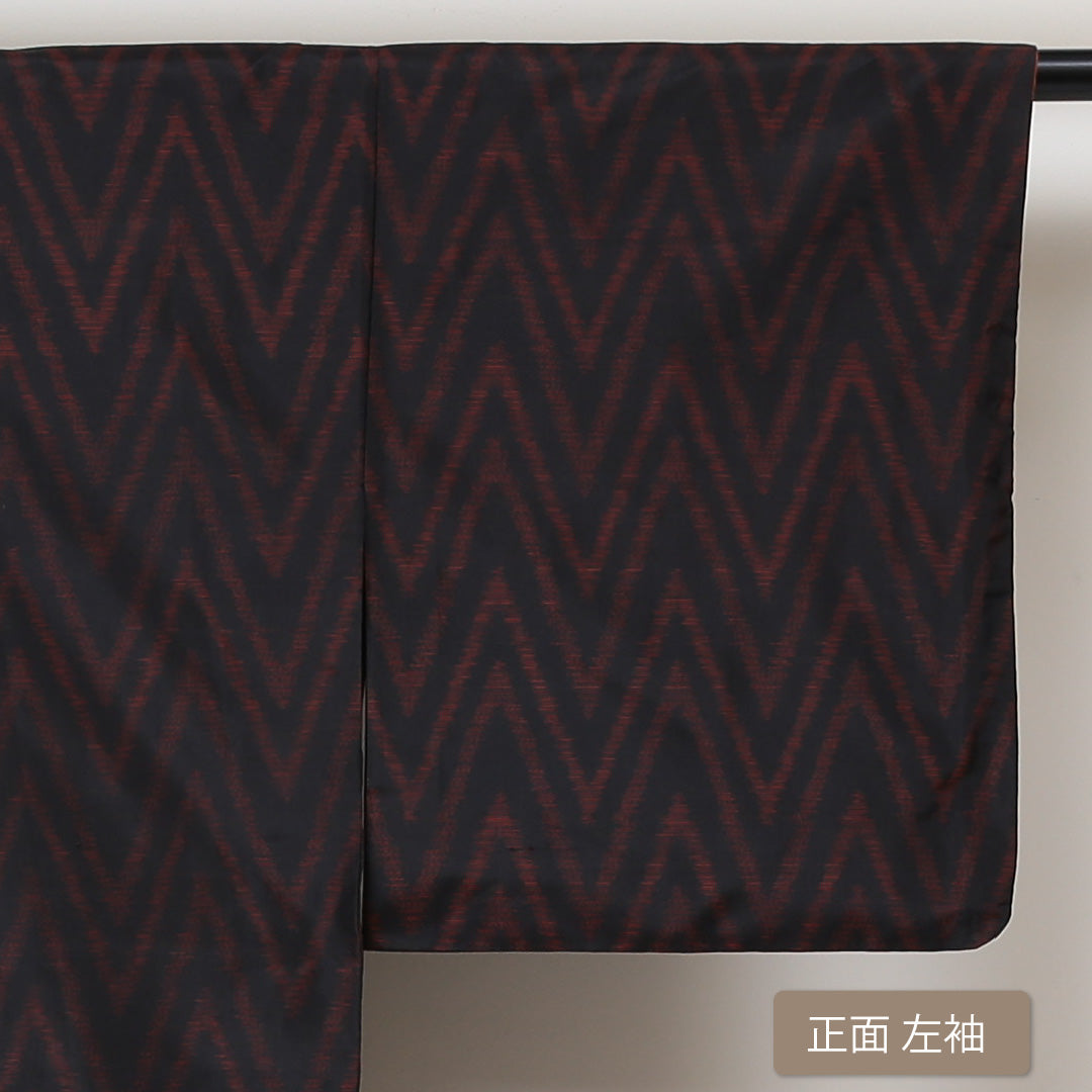 大島紬 袷 身丈158cm 裄64cm 正絹 黒系 Sランク 緯総絣 1216-00527-2310 1216-00527
