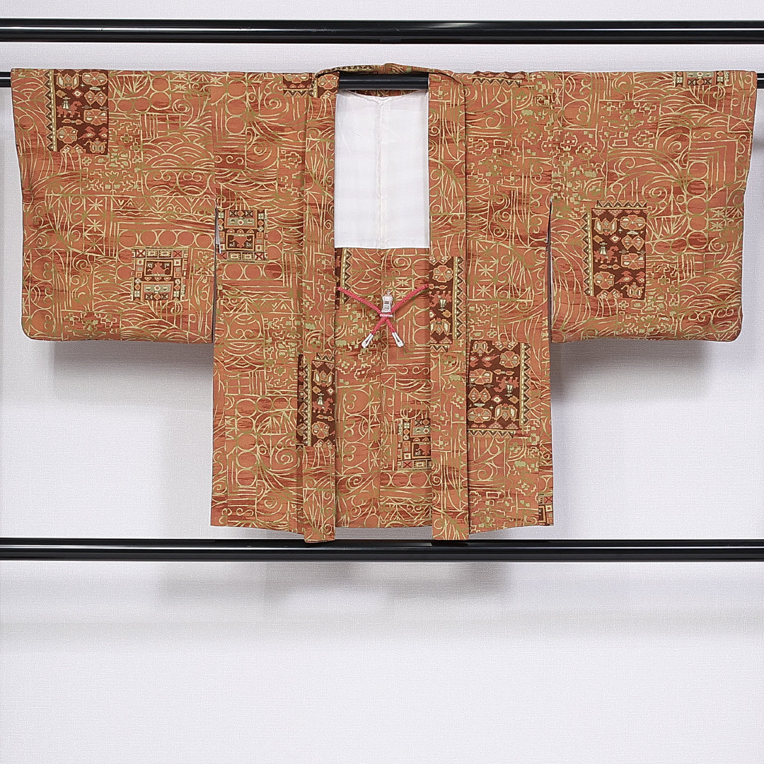羽織 袷 身丈77cm 裄丈62cm 正絹 Sランク カジュアル Sサイズ 紐あり 幾何学柄 朱系 RP 1232-10300